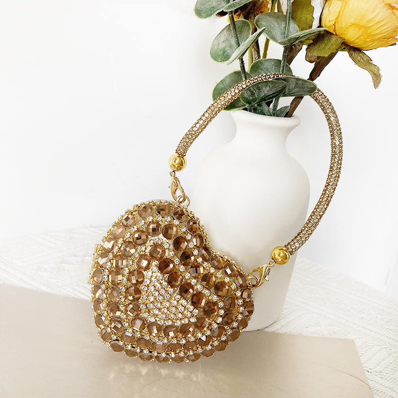 Luxury Small Bling Heart Shape - Evening Bag Beaded recension och pris