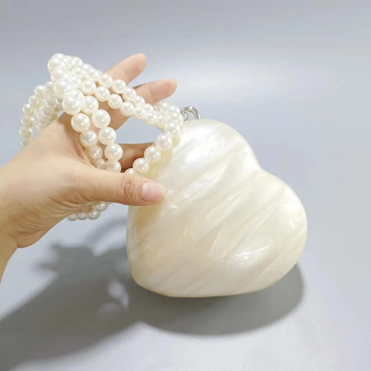 Fashion Acrylic Hearts Evening - Evening Bag Beaded recension och pris